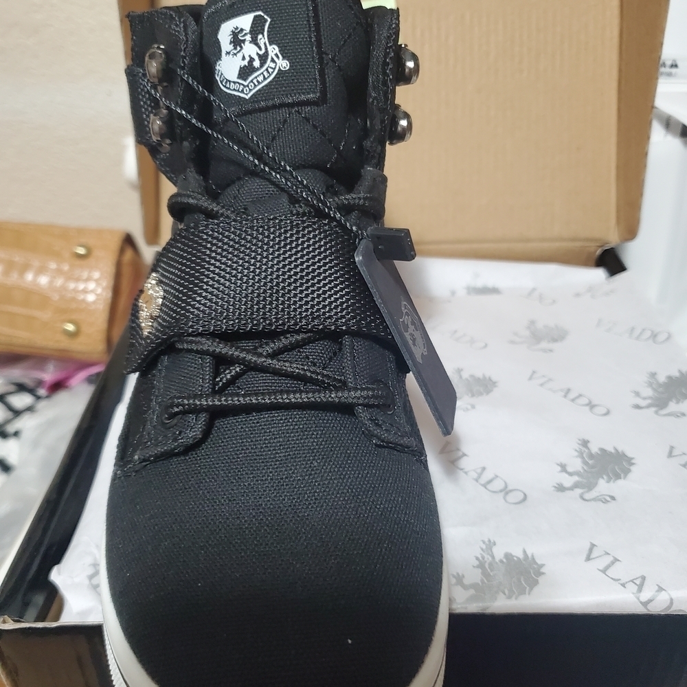 Atlas II Black and White Sneakers - Picture 7 of 12
